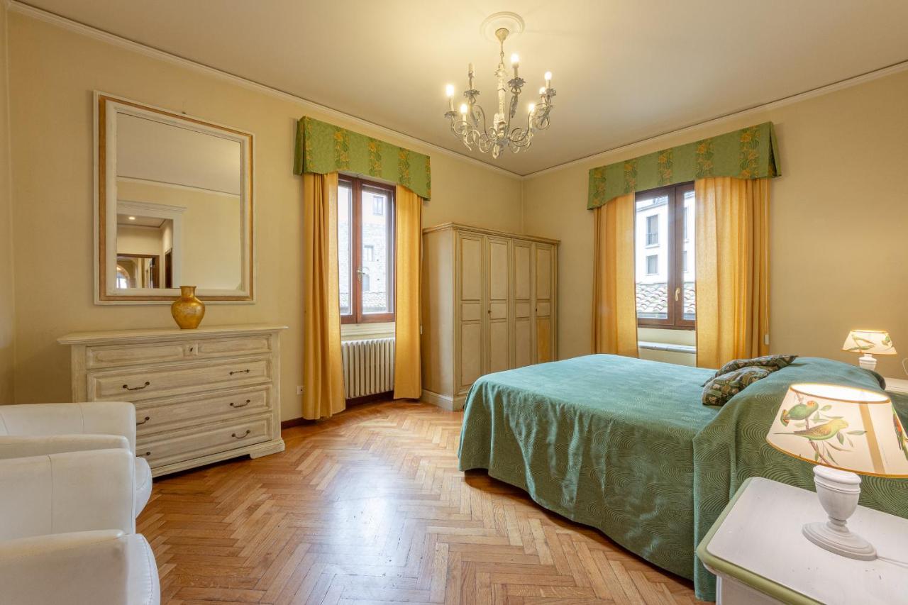 Апартаменты Ponte Vecchio Luxury II Флоренция Экстерьер фото